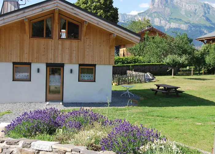 Oda ve Kahvaltı La Ferme Du Mont Blanc Combloux