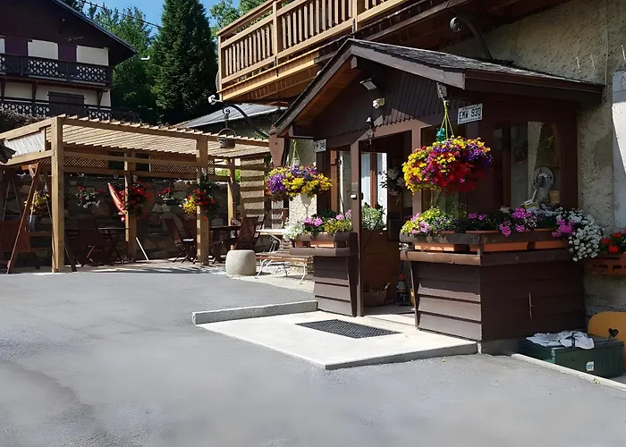 Oda ve Kahvaltı La Ferme Du Mont Blanc Combloux