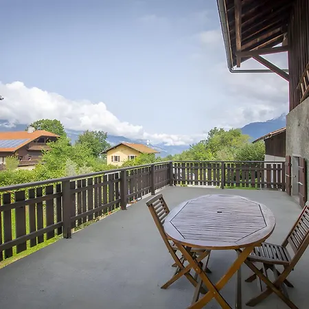 La Ferme Du Mont Blanc Комблу