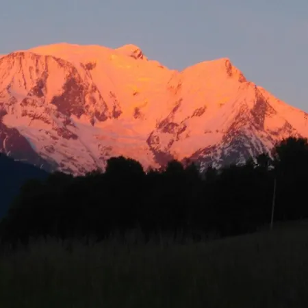 Alojamento de Acomodação e Pequeno-almoço La Ferme Du Mont Blanc