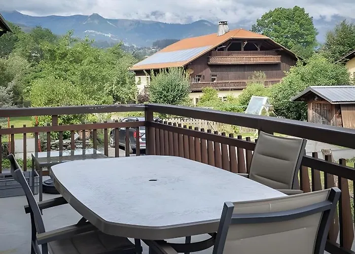 Bed & Breakfast La Ferme Du Mont Blanc 3*